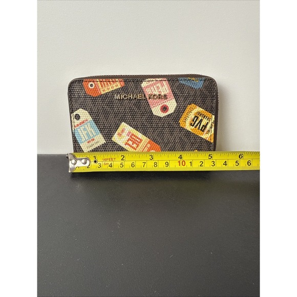 Michael Kors Jet Set Travel Zip Around Wallet Adele Print JFK PVG Shanghai Brown - Picture 5 of 5